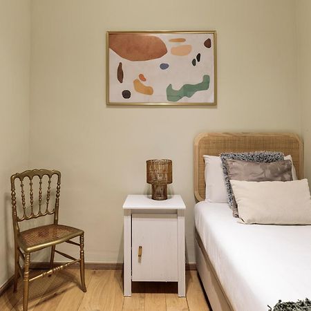 ברצלונה Enjoy Apartments Donna מראה חיצוני תמונה