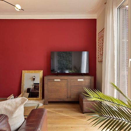 ברצלונה Enjoy Apartments Donna מראה חיצוני תמונה